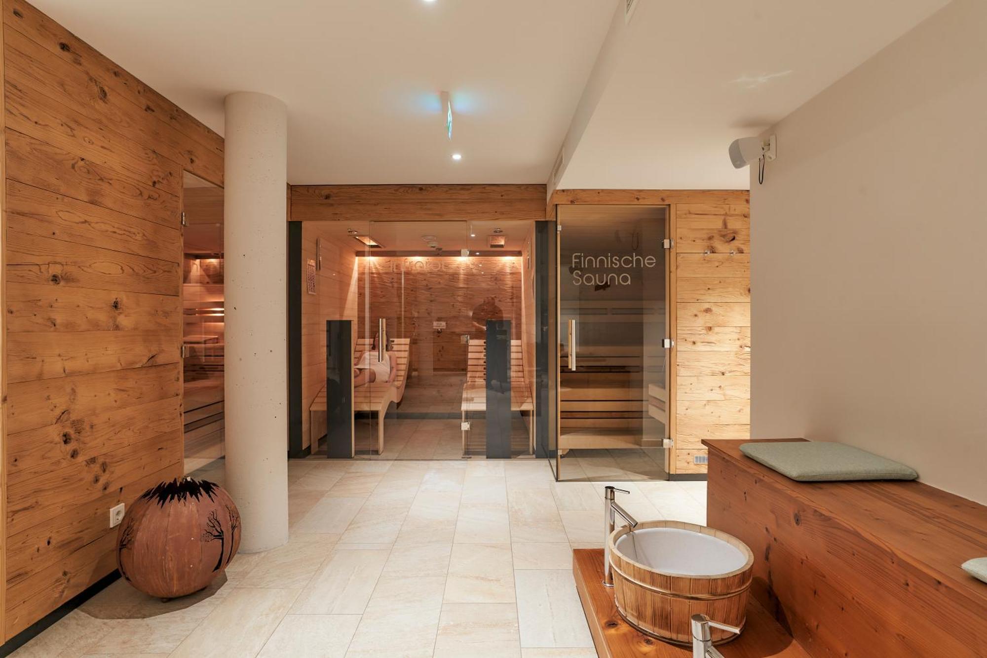 Adler Alpen Apartments Schruns Exterior photo